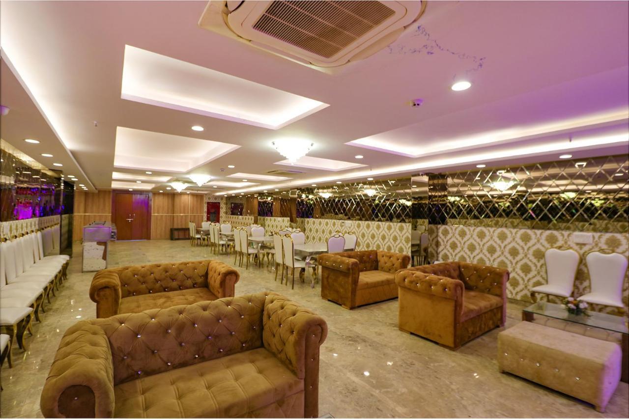 Fabhotel Corporate Stay Noida Exterior photo